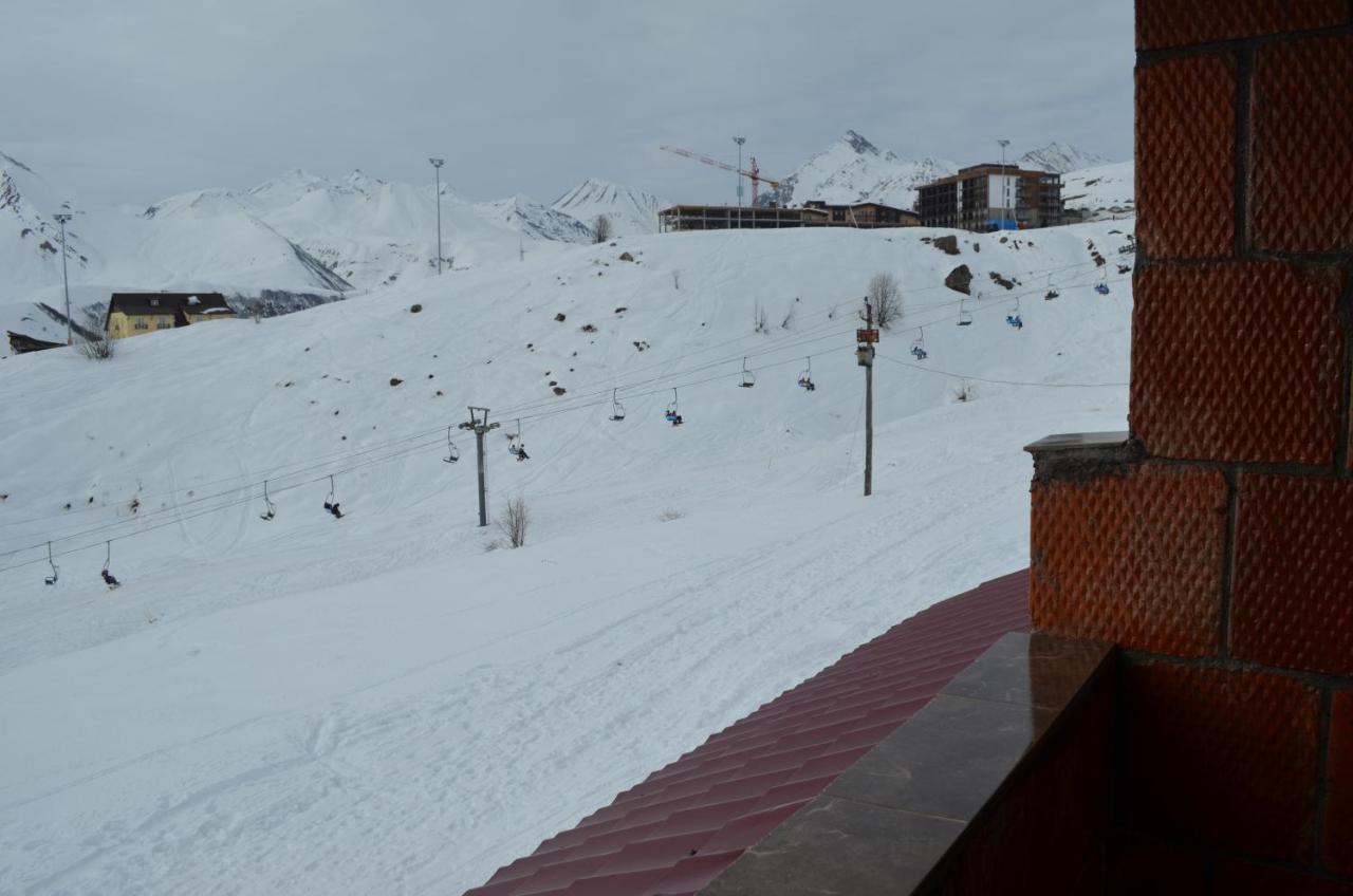 Hotel Toni Gudauri Exterior photo